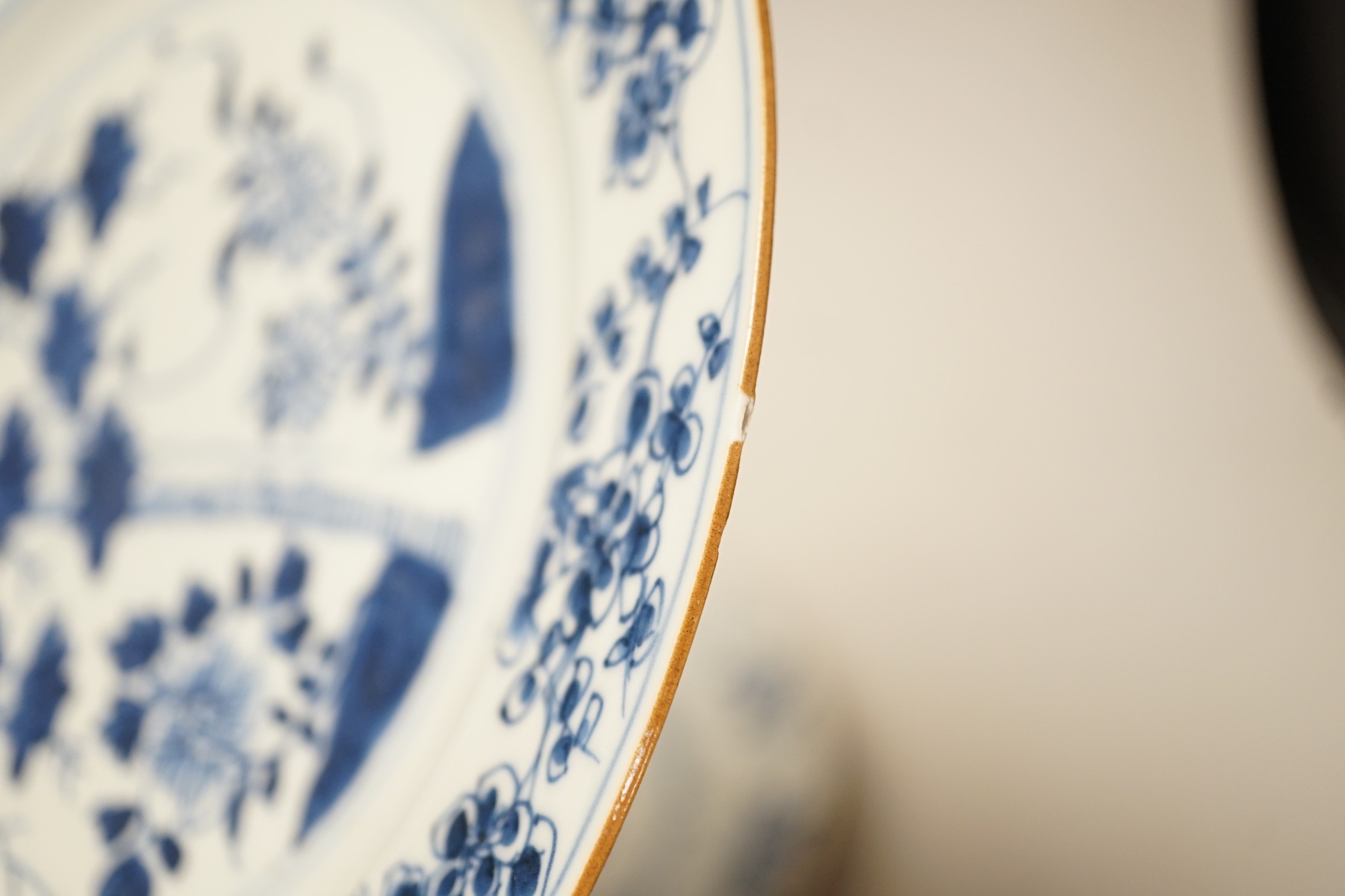 Five 18th century Chinese blue and white plates. 22.5cm diameter